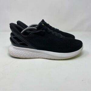 Kizik Hands Free Slip On Sneakers Black White Men’s 10.5 Walking Shoes